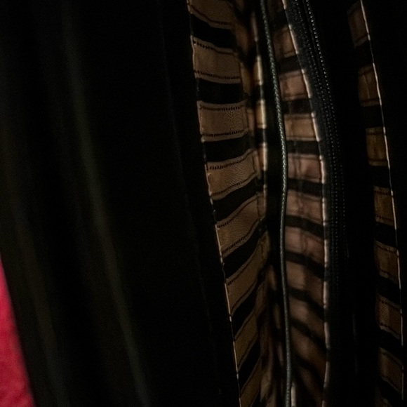 A lovely black purse - Picture 4 of 4